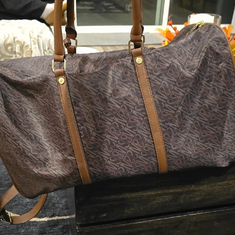 Large Steve Madden Brown and Black Logo Duffel Bag